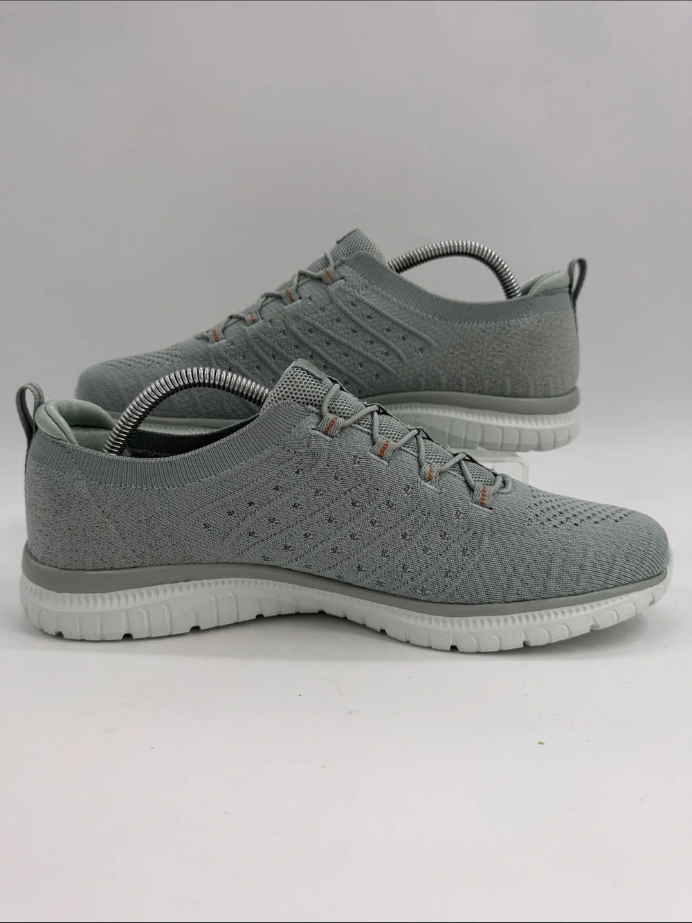 Skechers Virtue Copper Dream Slip Women's Size 10 Sneakers Shoes